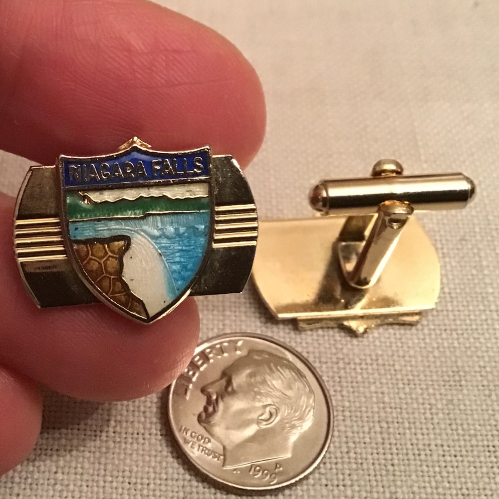 Vintage Niagara Falls Souvenir Cufflinks
